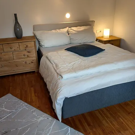 Appartement Gemuetliche Eg Nahe Daa, Wuerzburg, A3, A7, A81, In Fuchsstadt *